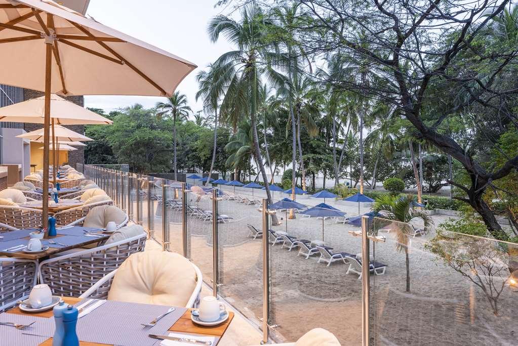 Hotel Hilton Santa Marta Restaurant foto